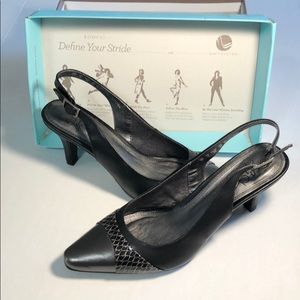 Life Stride Slingback Pumps, Kortina